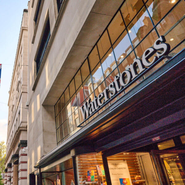 Immerse Yourself in Europe's Largest Bookshop Waterstones Piccadilly