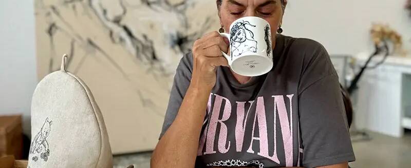 Tracey emin studio drinking mug d52f4173 e6ce 4240 bf29 66cf4ea457ee