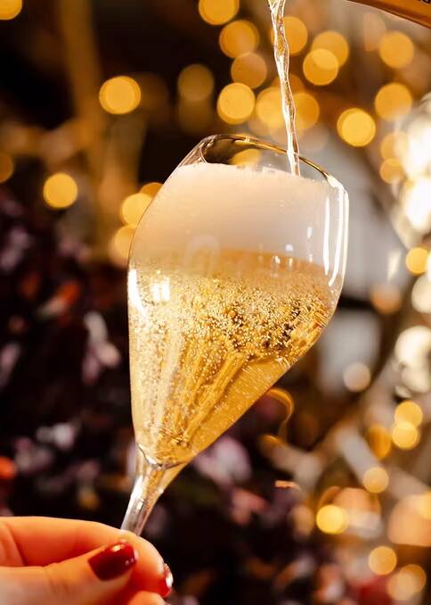 De0560 214c6f49701d4b7d92ef1b3091406785mv2