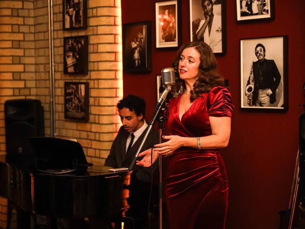 Main e966285d larrys jazz npg daisy showcase melisa coppola 186 1 3b281d58